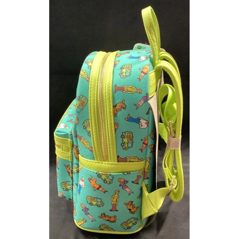 Loungefly Scooby Doo All Over Print Mini Backpack New with Tags - Picture 2 of 4